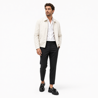 mocassins homme noir verni brillant shooting porté avec mannequin entier