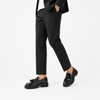 mocassins homme noir verni brillant photo lifestyle portée