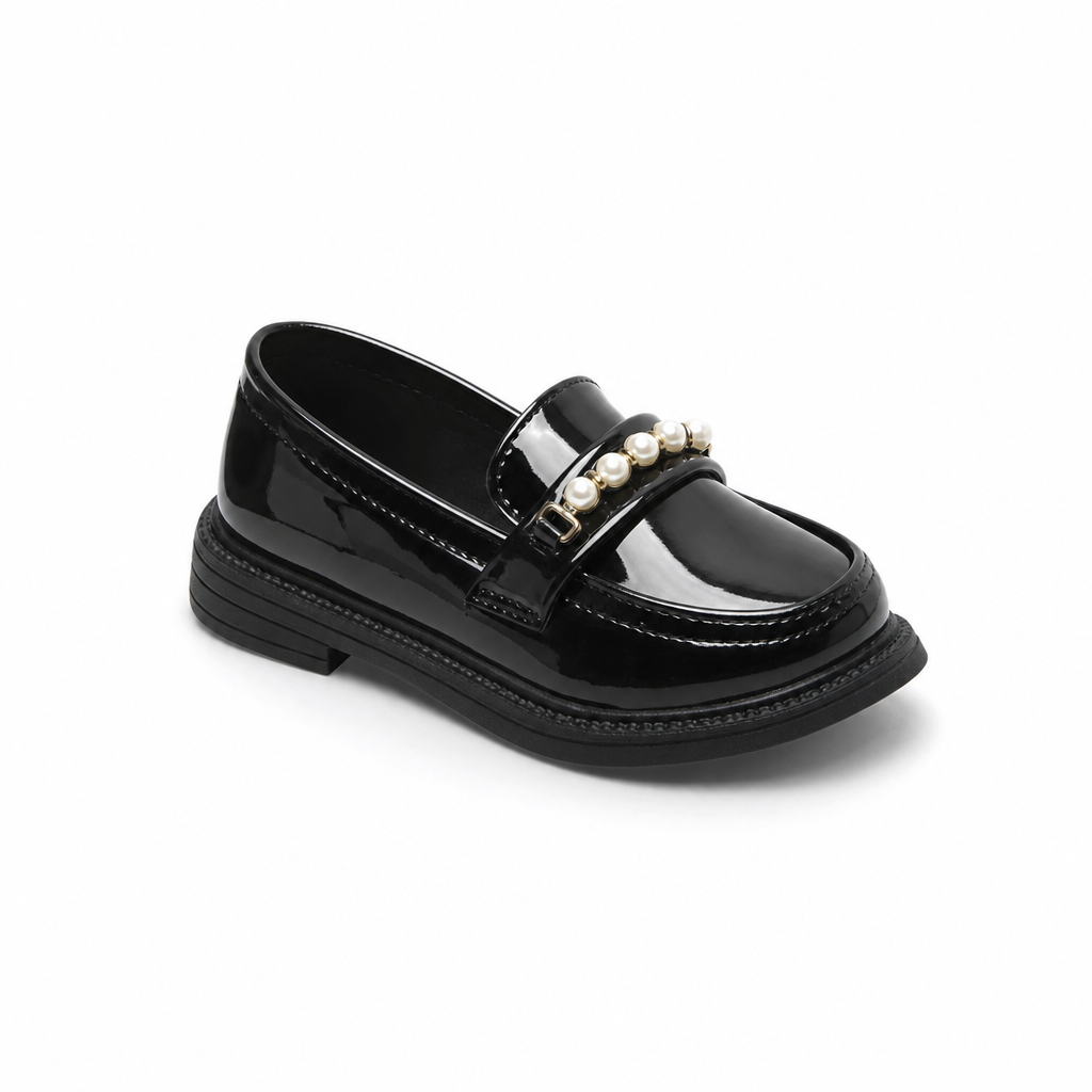 mocassins enfant noir en cuir à perles vue solo sur fond blanc