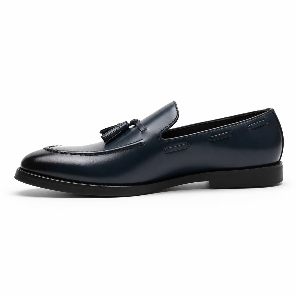 mocassins homme bleu marine en cuir à glands vue de côté