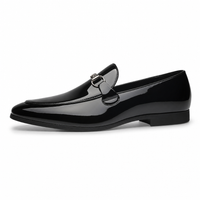 mocassins homme noir verni en cuir vue de côté