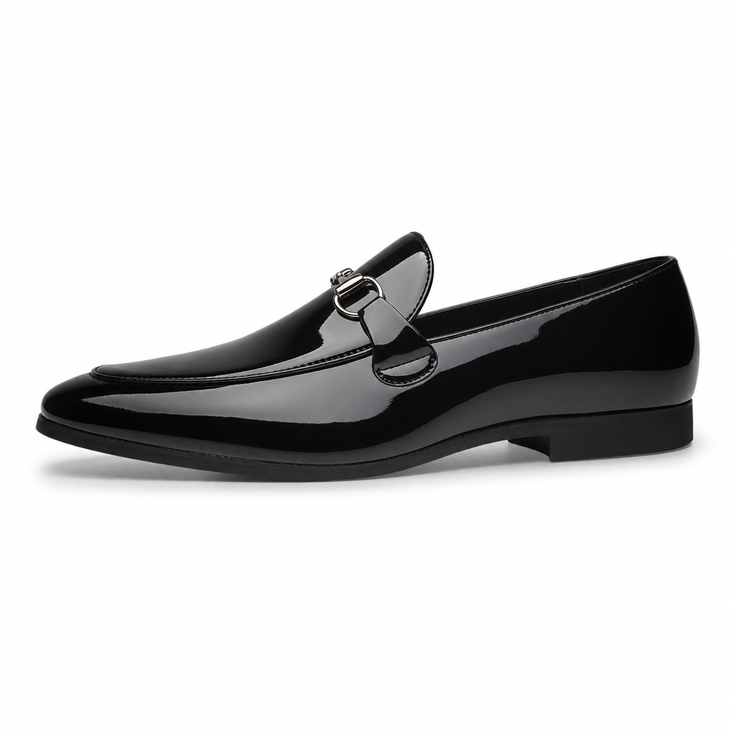 mocassins homme noir verni en cuir vue de côté