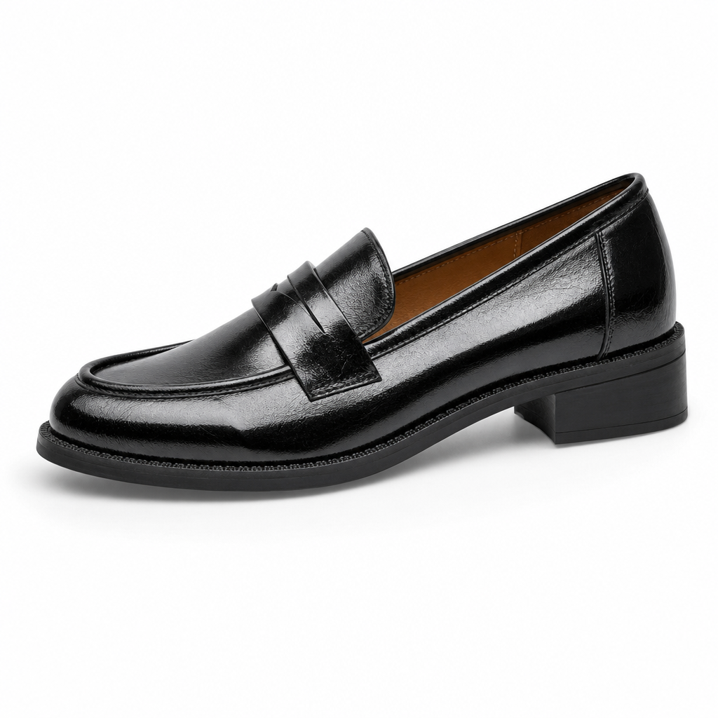 mocassins femme noir verni en cuir vue de côté