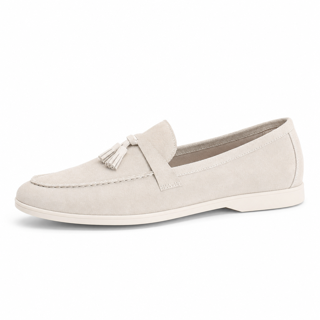 mocassins homme beige en daim à glands vue de côté