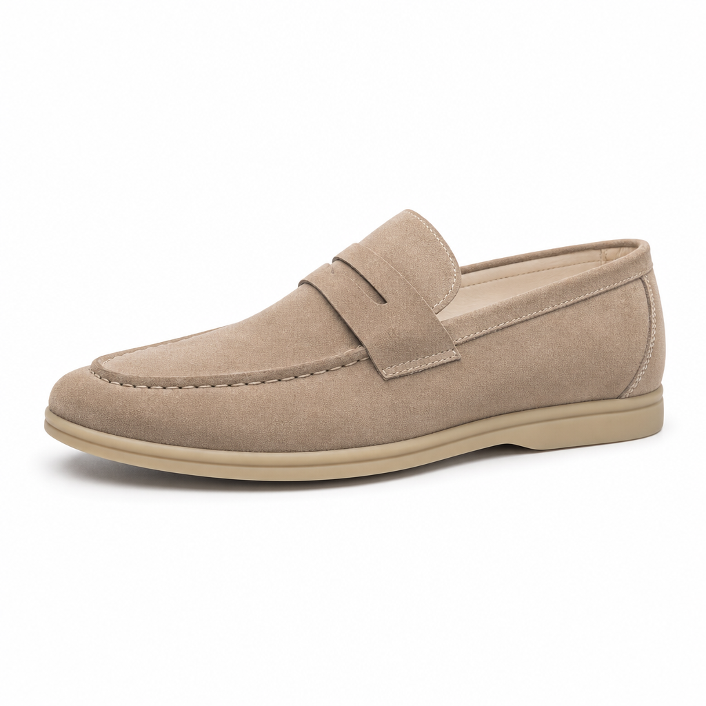 mocassins homme beige en daim vue de côté