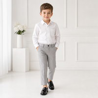 mocassins enfant noir verni brillant shooting porté avec mannequin entier