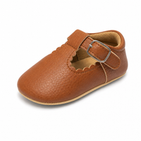 mocassins bébé marron en cuir orthopédique vue solo sur fond blanc