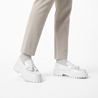 mocassins homme blanc en cuir compensé photo lifestyle portée